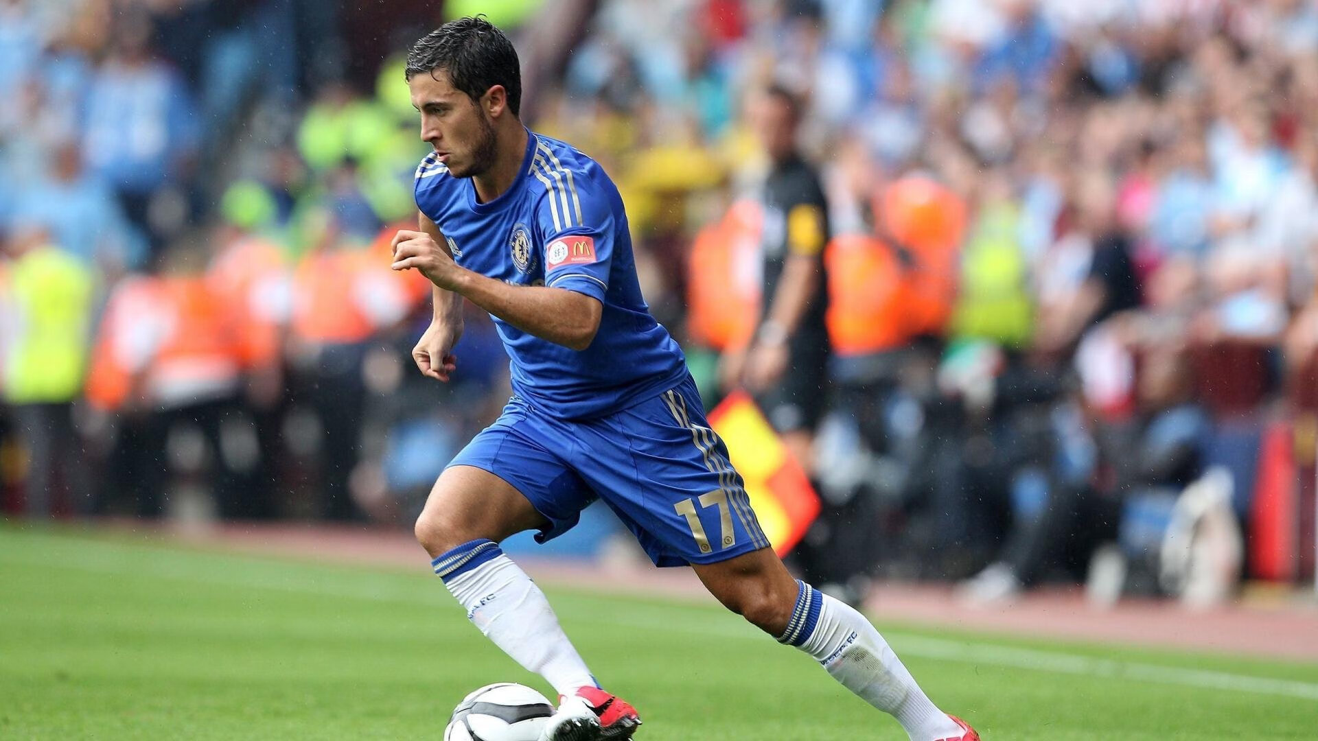 “徒步定向越野：东部新区赛场挑战极限耐力”